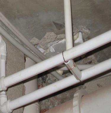 鞍山漏水维修 卫生间漏水的原因是什么？卫生间下水管漏水怎么办？